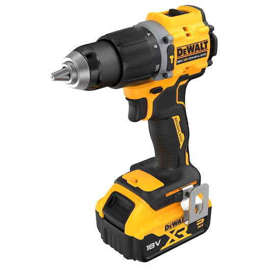 Berbequim Aparafusador Percussão sem escovas XR 18V 13mm 74Nm Li-Ion 5Ah com mala TSTAK (DCD799P2T-QW)
