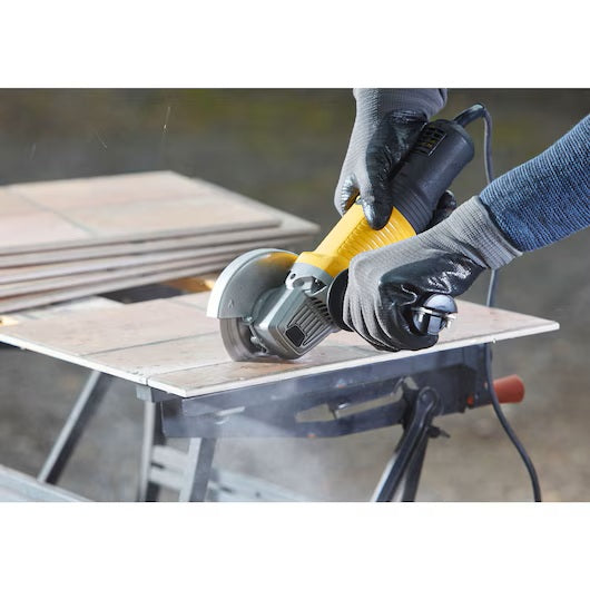 REBARBADORA 850W 115mm (FMEG210-QS)